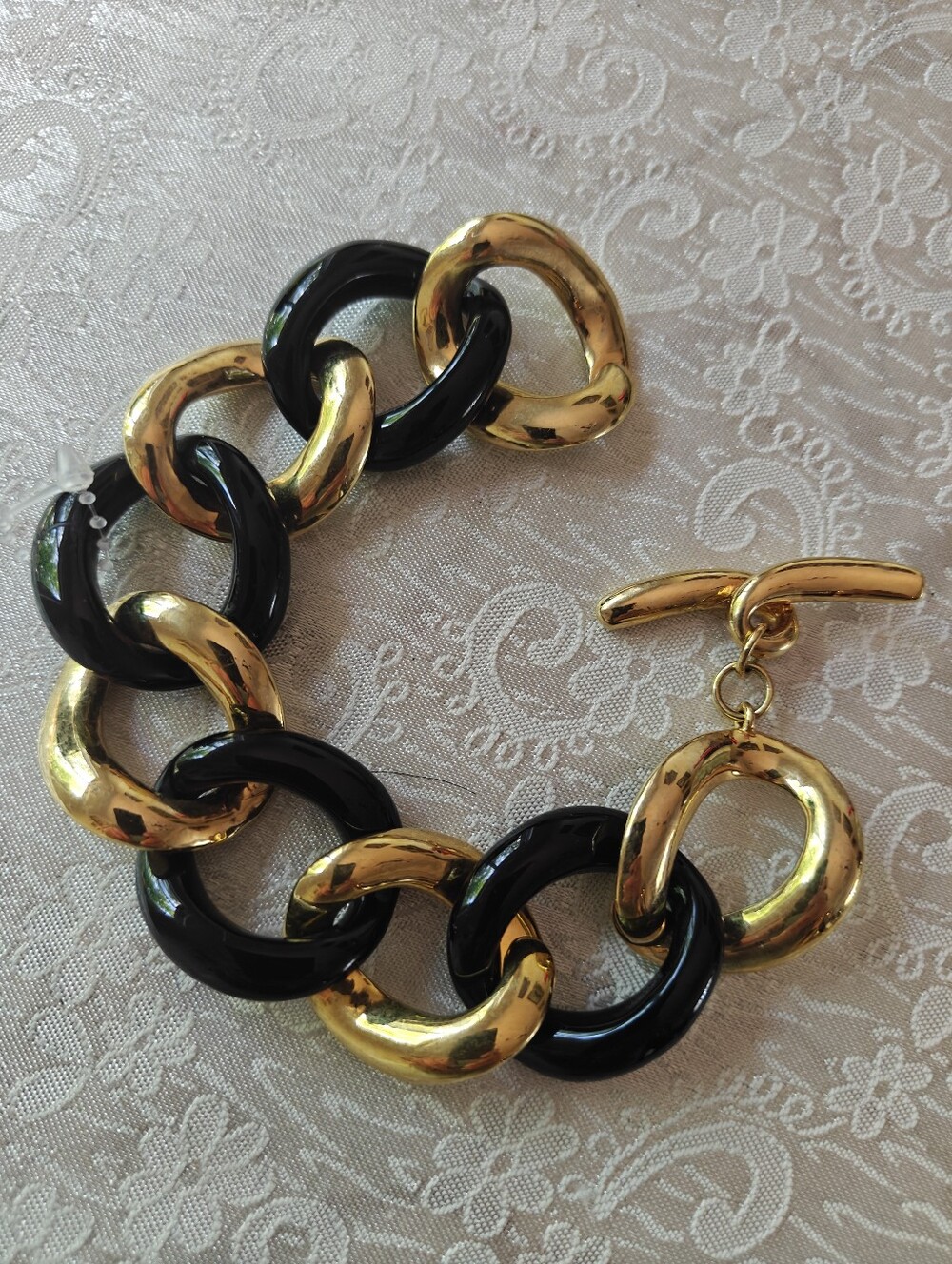 Vintage Kenneth Jay Lane Chunky Curb Link Chain Bracelet Toggle Clasp